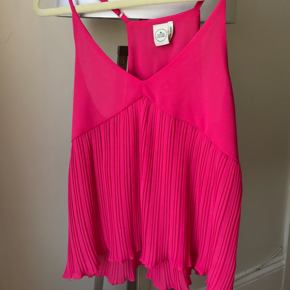 Pink tank top